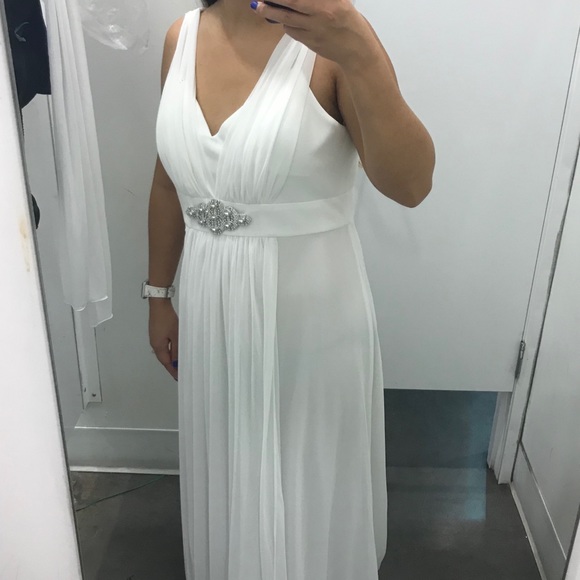 NEW White Formal Dress - Picture 4 of 8